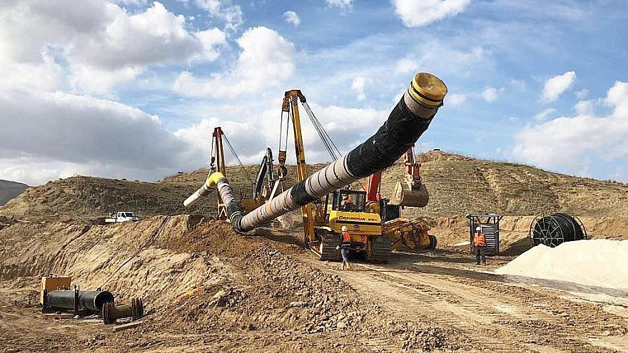 A pipeline under construction. Credit: Israel Natural Gas Lines.
