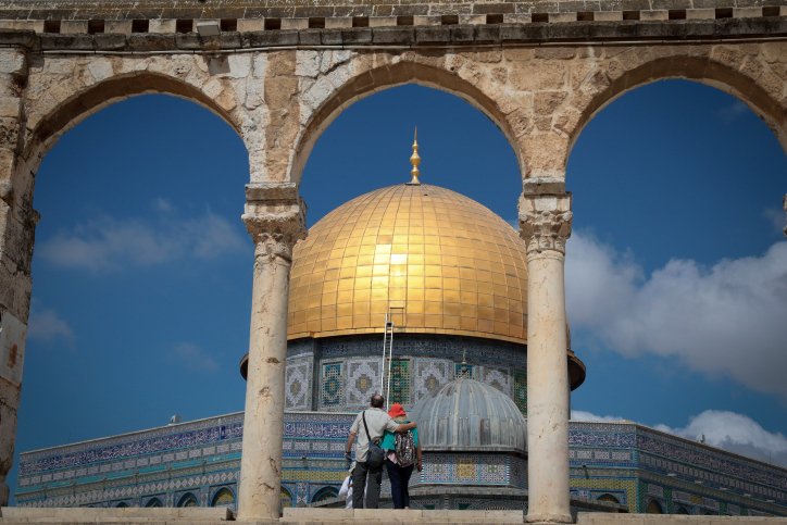 israel-and-the-temple-mounts-five-muslim-rivals