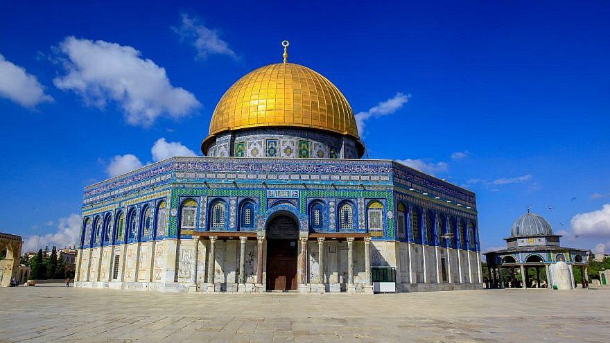 The Temple Mount compound, site of the Al-Aqsa mosque and the Dome of the Rock in Jerusalem’s Old City. Photo by Sliman Khader/Flash90.