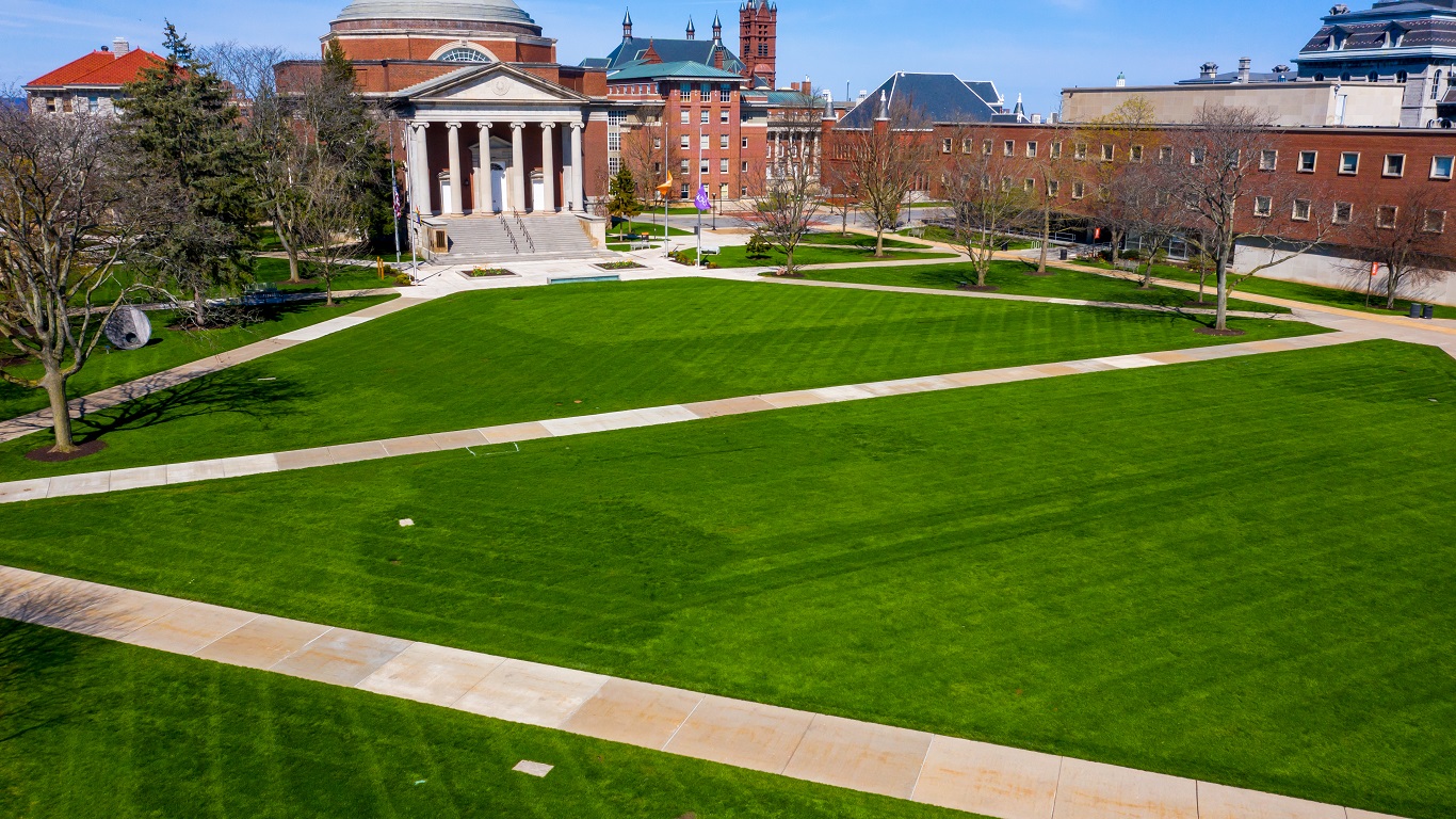 Syracuse University students introduce bill to adopt antiSemitism