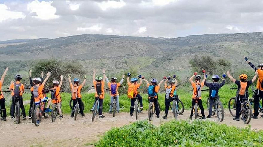 Geerz is a therapeutic, mountain-biking program in Israel with a curriculum designed to help kids struggling with behavior problems, ADD/ADHD, anger management, family dysfunction, adolescent eating disorders, and other psychological and physical issues. Credit: Courtesy.
