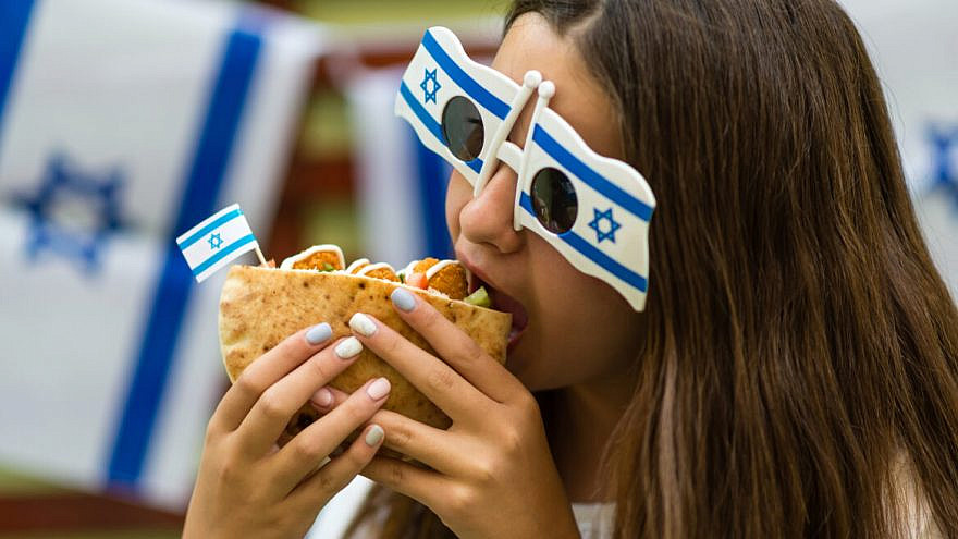 Israel celebrates Independence Day. Illustrative photo via Shutterstock.