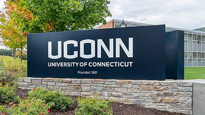 Entrance and sign to the University of Connecticut. Credit: Ken Wolter/Shutterstock.