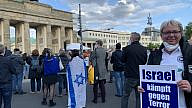 A pro-Israel rally in Berlin, May 20, 2021. Photo by Orit Arfa.