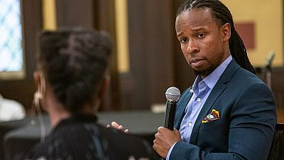 Ibram X. Kendi presenting his book "How to Be an Antiracist" at the Unitarian Universalist Church in Montclair, New Jersey, Aug. 14, 2019. Credit: Montclair Film  via Wikimedia Commons.
