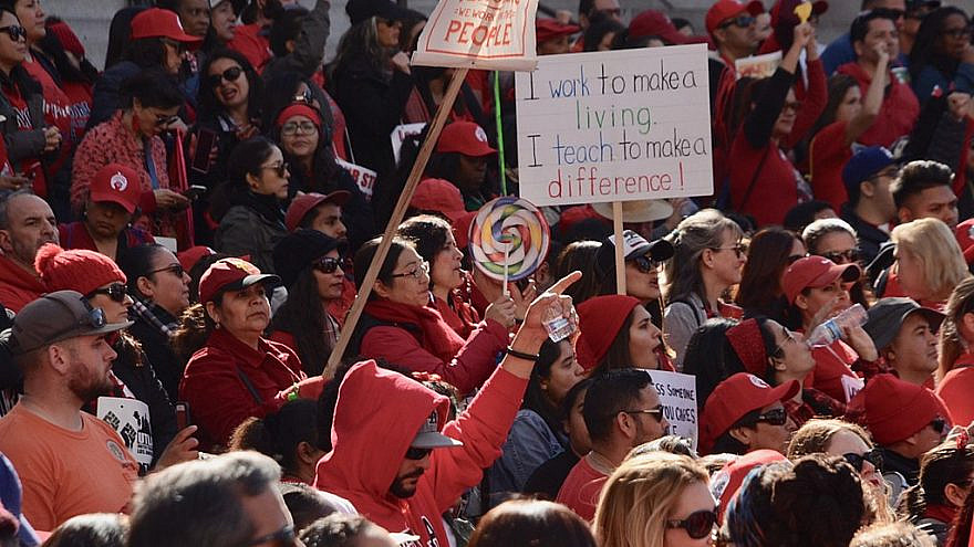 United Teachers Los Angeles rally in the city center, Jan. 22, 2019. Credit: Mike Chickey via Wikimedia Commons.