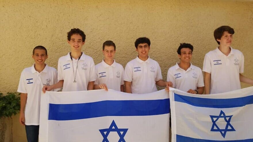 Israeli high school students at the 62nd International Math Olympiad (IMO) in St. Petersburg, Russia. Source: Facebook.
