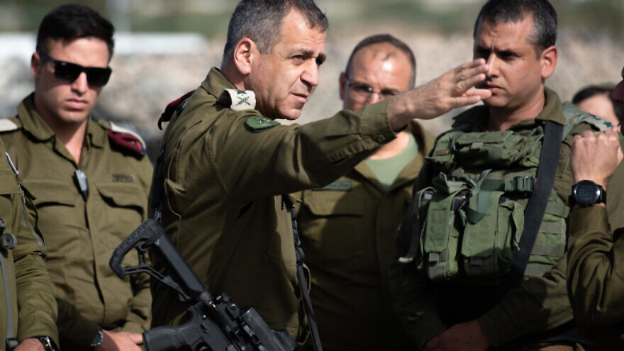 IDF Chief of Staff Lt. Gen. Aviv Kochavi visits Tapuah Junction, south of Nablus, on May 3, 2021. Photo by Sraya Diamant/Flash90.