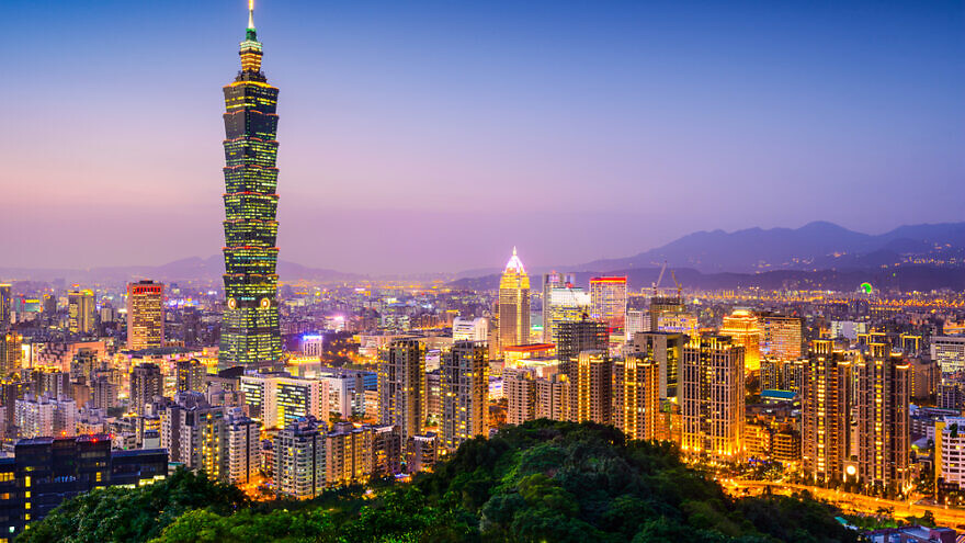 The skyline of Taipei, Taiwan. Credit: Sean Pavone/Shutterstock.
