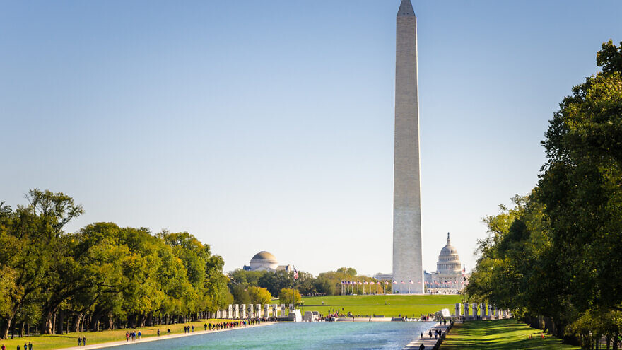 The National Mall in Washington, D.C. Credit: Albert Pego/Shutterstock.