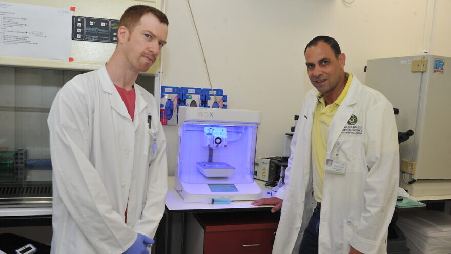 Dr. Idan Redenski, project director at the Tissue Engineering Laboratory (left) and Prof. Samer Srouji, Head of the Galilee College of Dental Sciences, Director of The Oral and Maxillofacial Surgery, Oral Medicine and Dentistry Institute, Galilee Medical Center (Right) with CellInk BioX 2.0 3D bioprinter. Photo: Courtesy of Galilee Medical Center