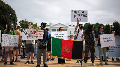 Demonstrators in front of the White House protesting the U.S. withdrawal from Afghanistan. Credit: John Smith/Shutterstock.