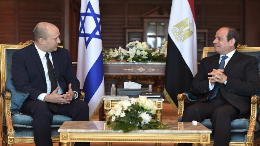 Israeli Prime Minister Naftali Bennett meets with Egyptian President Abdel Fattah el-Sisi in Sharm el-Sheikh, Egypt, on Sept. 13, 2021. Photo by Kobi Gideon/GPO.