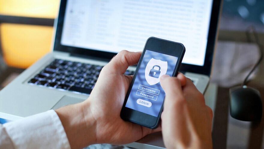 Assac Networks protects smartphones from both hacking and tapping, and the fact that it does both at the same time (a rarity in the market) has made it a “go-to” cyber-defense provider for security forces, government and defense organizations, and companies worldwide. Credit: Song_about_summer/Shutterstock.
