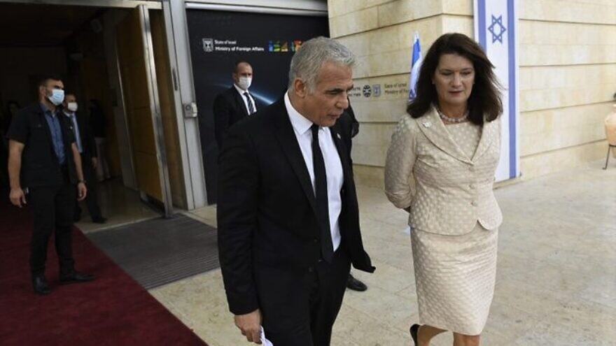 Swedish Foreign Minister Ann Linde with Israeli Foreign Minister Yair Lapid in Jerusalem on Oct. 18, 2021. Source: Yair Lapid/Twitter.