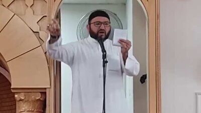 Fadi Abu Shkhaydam, seen here delivering a sermon in 2020, killed one Israeli and wounded four others in Jerusalem's Old City on Nov. 21, 2021, before being shot and killed by Israeli security forces. Credit: MEMRI.