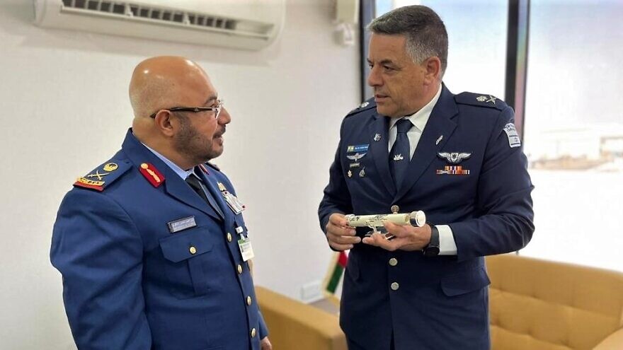Commander of the United Arab Emirates Air Force Maj. Gen. Ibrahim Nasser Mohammed Al Alawi (left) with Maj. Gen. Amikam Norkin, commander of the Israeli Air Force, who visited the UAW for the first time and attended the Dubai Airshow, November 2021. Credit: IDF Spokesperson's Unit.