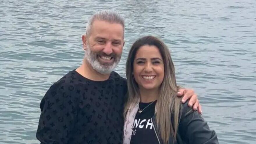 Natalie and Mordy Oknin, the Israeli couple facing charges of espionage in Turkey after taking pictures of President Recep Tayyip Erdoğan's residence on Nov. 12, 2021. Source: Facebook.