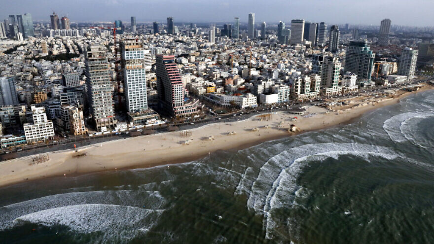 The Tel Aviv coast and skyline, Feb.19, 2018. Photo by Yossi Zamir/Flash90.