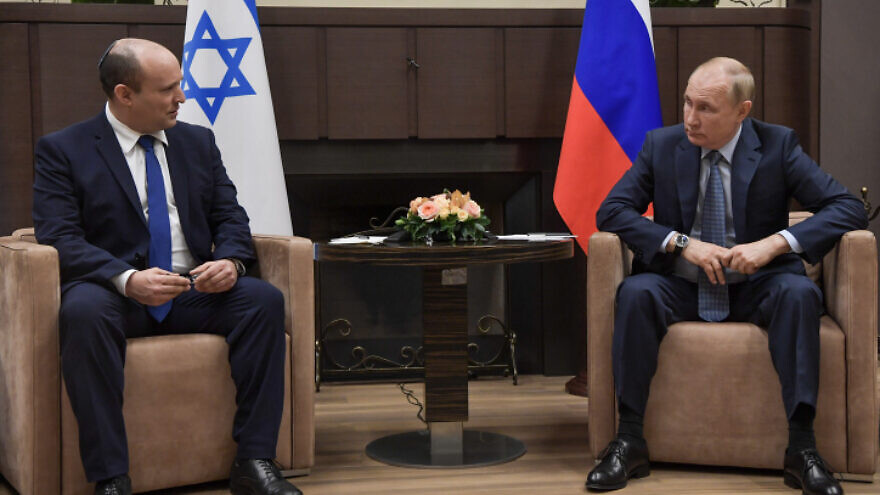 Israeli Prime Minister Naftali Bennett meets with Russian President Vladimir Putin in Moscow on Oct. 22, 2021. Photo by Kobi Gideon/GPO.