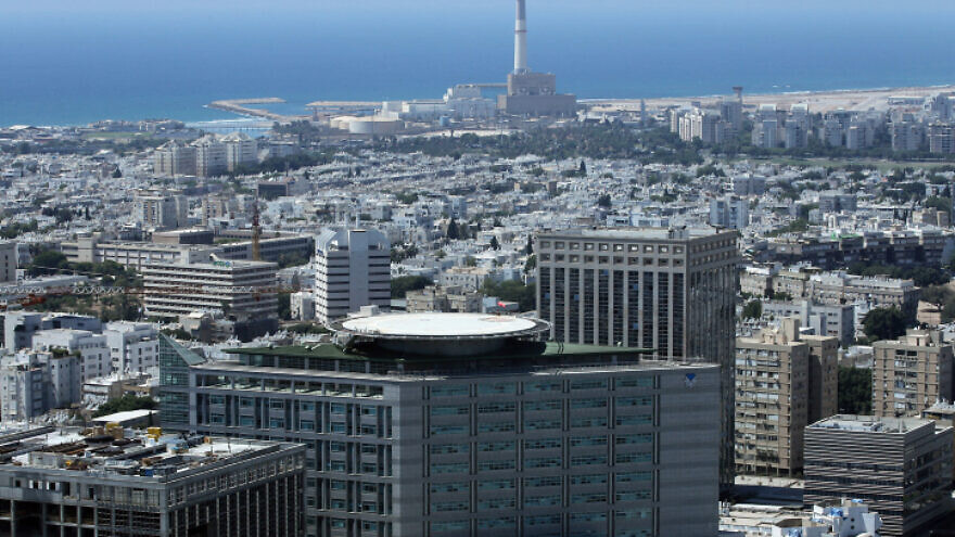 An aerial View of the Tel Aviv Sourasky Medical Center, on July 6, 2010. Photo by Nati Shohat/Flash90.