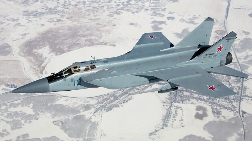 Russian Air Force Mikoyan-Gurevich MiG-31. Credit: Dmitriy Pichugin via Wikimedia Commons.