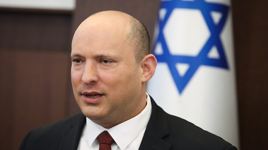 Prime Minister Naftali Bennett leads a cabinet meeting at the Prime Minister's office in Jerusalem on March 27, 2022.  Photo by Marc Israel Sellem/POOL