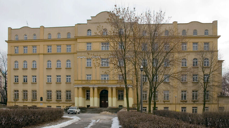 Chachmei Lublin Yeshiva in Lublin, Poland. Credit: Wikimedia Commons.