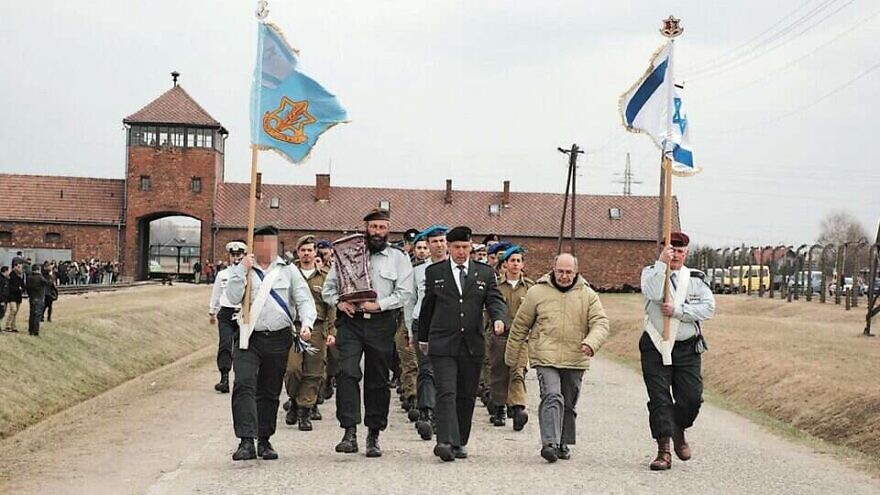 An IDF delegation at Auschwitz, Poland. Credit: IDF Spokesperson's Unit/Archives.