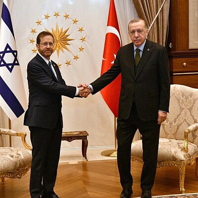 Israeli President Isaac Herzog and Turkish President Recep Tayyip Erdogan in Ankara, March 9, 2022. Source: Isaac Herzog/Twitter.