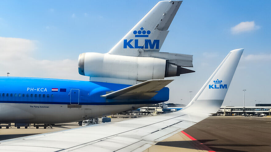 KLM Royal Dutch Airlines Boeing 737. Credit: NYC Russ/Shutterstock.