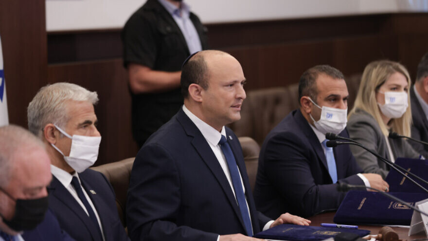 Israeli Prime Minister Naftali Bennett leads a Cabinet meeting at the Prime Minister's Office in Jerusalem on April 10, 2022. Photo by Ohad Zwigenberg/POOL.