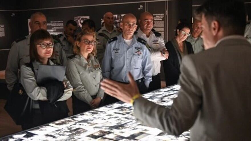 The Israel Defense Forces General Staff held a study day dedicated to commemorating the Holocaust at the Yad Vashem World Holocaust Remembrance Center in Jerusalem on April 25, 2022. Credit: IDF Spokesperson’s Office.