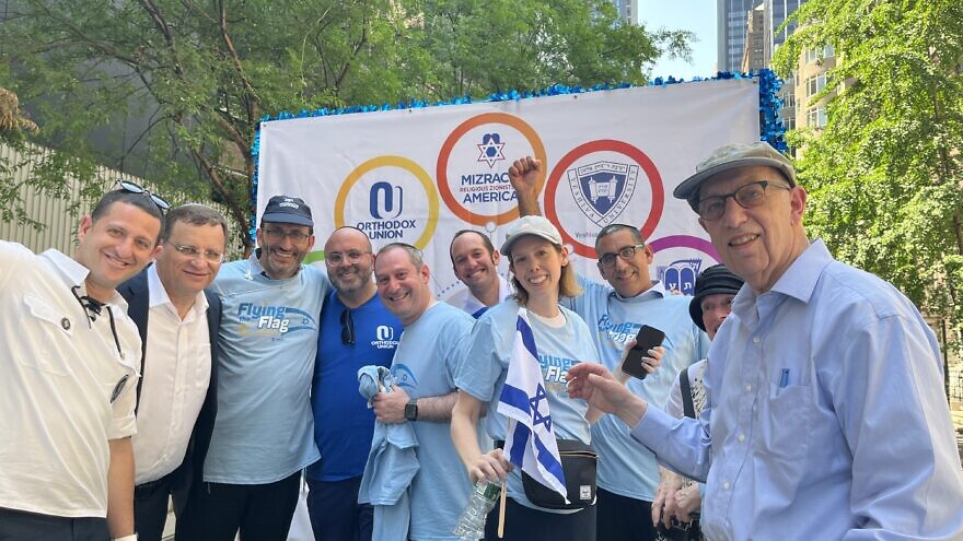 With 60 of the top names in the American religious Zionist community in tow, the Orthodox Israel Coalition (OIC) debuted its first-ever unified float on Fifth Avenue for the world-renowned Israeli Day Parade on May 22, 2022