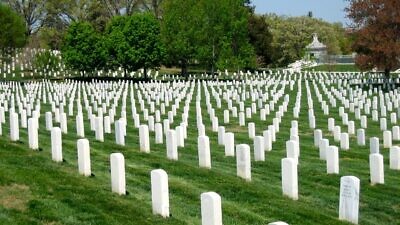 Arlington National Cemetery. Credit: Pixabay.