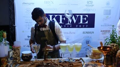 PREMIER INTERNATIONAL KOSHER FOOD & WINE EXPERIENCE 
MAKES A TRIUMPHANT RETURN TO LONDON AND ISRAEL 

AFTER A 2-YEAR ABSENCE, THE KOSHER FOOD & WINE EXPERIENCE (KFWE) PRESENTS THE LATEST AND GREATEST IN KOSHER WINES AND CREATIVE CUISINE