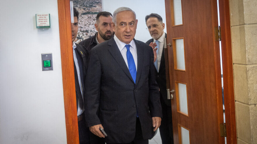 Former Israeli prime minister Benjamin Netanyahu arrives for a court hearing at the District Court in Jerusalem on May 11, 2022. Photo by Yonatan Sindel/Flash90.