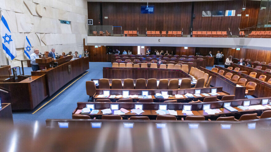 The Israeli Knesset hall, ahead of the vote to disband, June 30, 2022. Photo by Olivier Fitoussi/Flash90.