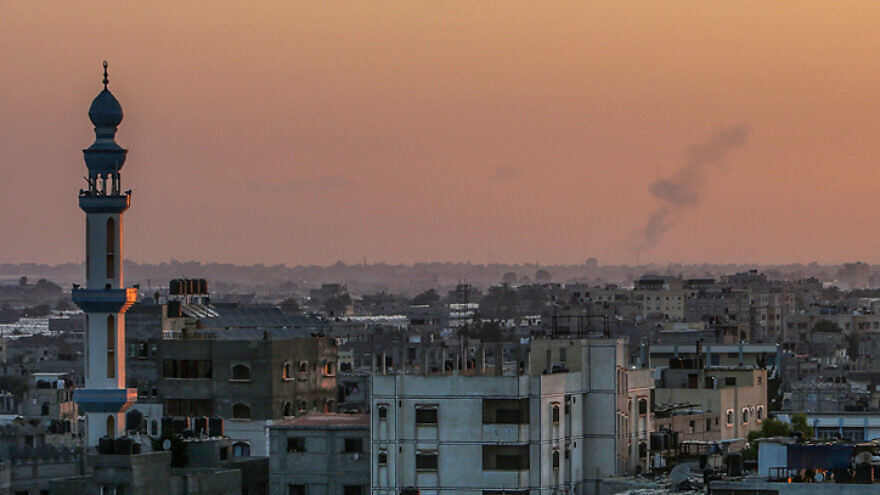 Smoke rises from the target of an overnight Israeli air strike in Gaza City, on July 16, 2022. Photo by Abed Rahim Khatib/Flash90.