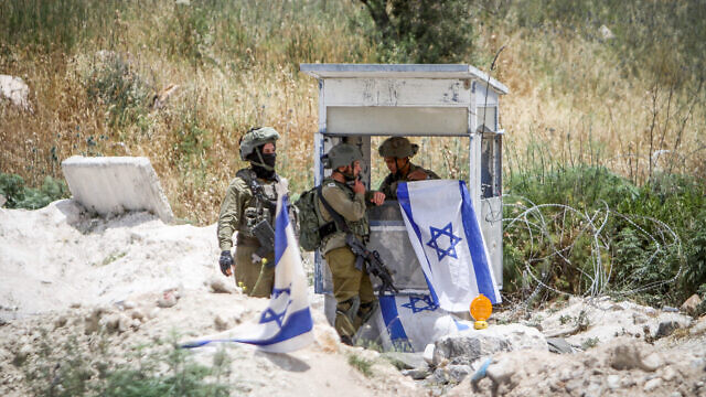 Israeli soldiers at the entrance to Homesh in Samaria on May 28, 2022. Photo by Nasser Ishtayeh/Flash90.
