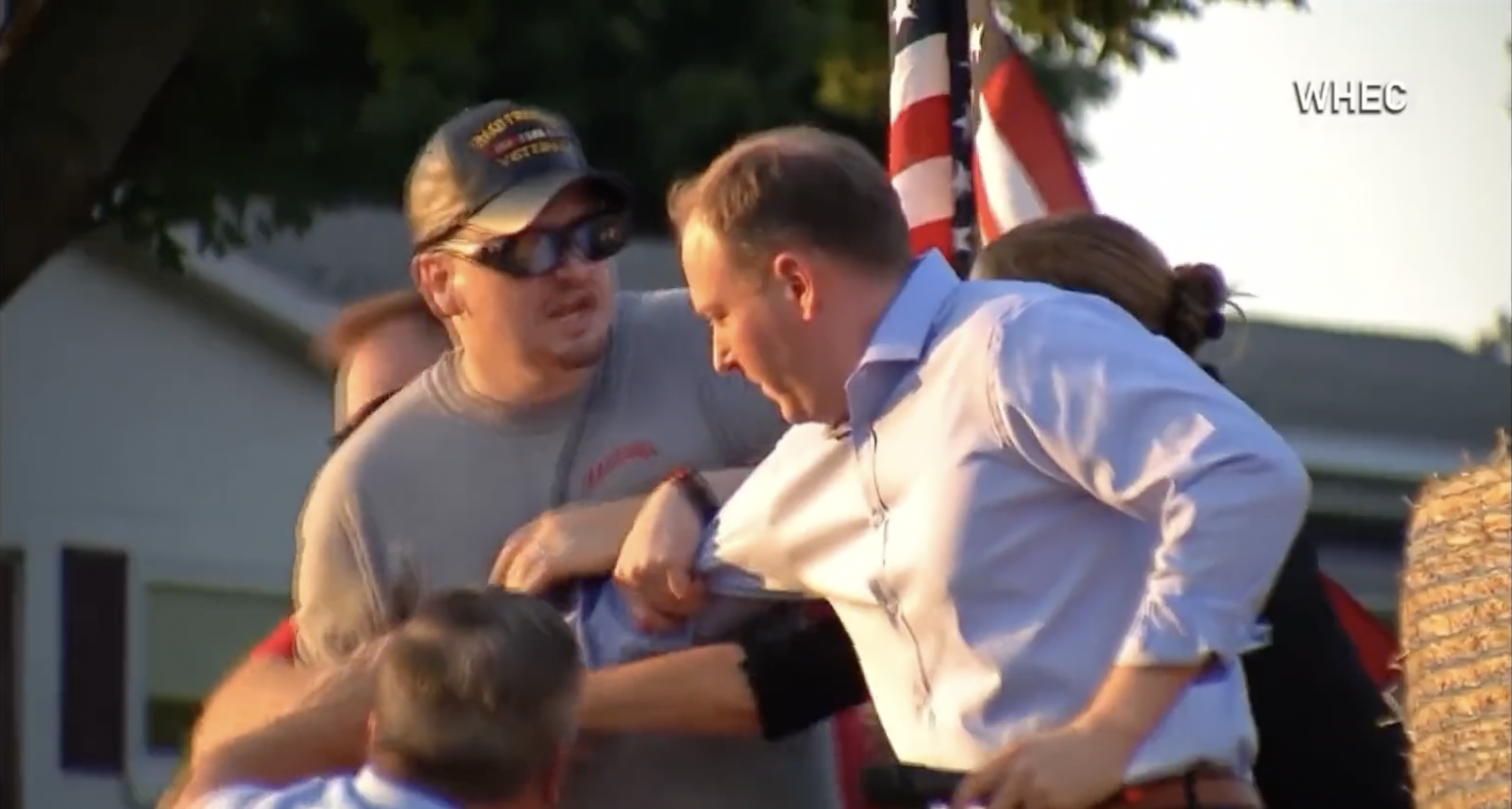 Man assaults New York GOP gubernatorial candidate Lee Zeldin at campaign  event 
