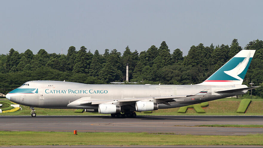 A Cathay Pacific Boeing 747-467F at Narita International Airport, July 2010. Credit: Kentaro Lemoto via Wikimedia Commons.