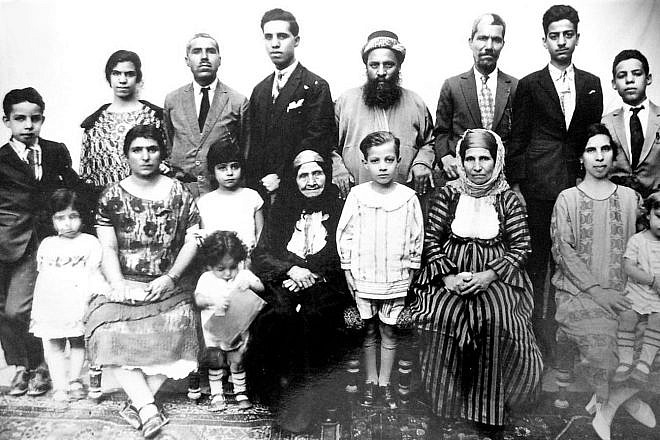 Isaacs family, Baghdad, 1927. Credit: Courtesy.
