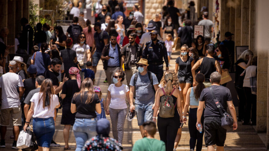 Alrov Mamilla Avenue in Jerusalem on Aug. 11, 2021. Photo by Yonatan Sindel/Flash90.