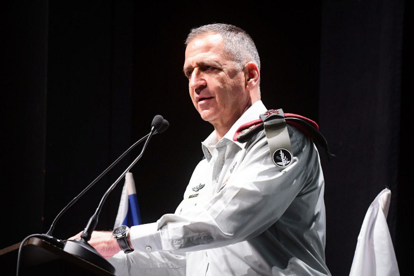 IDF Chief of Staff Aviv Kochavi speaks at a conference of the Union of Local Authorities ahead of the opening of the school year in Ganei Tikva on Aug. 18, 2022. Photo by Avshalom Sassoni/Flash90.