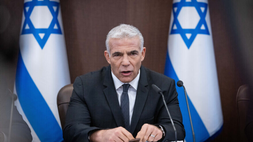 Israeli Prime Minister Yair Lapid leads a Cabinet meeting at the Prime Minister's Office in Jerusalem on Sept. 4, 2022. Photo by Yonatan Sindel/Flash90.