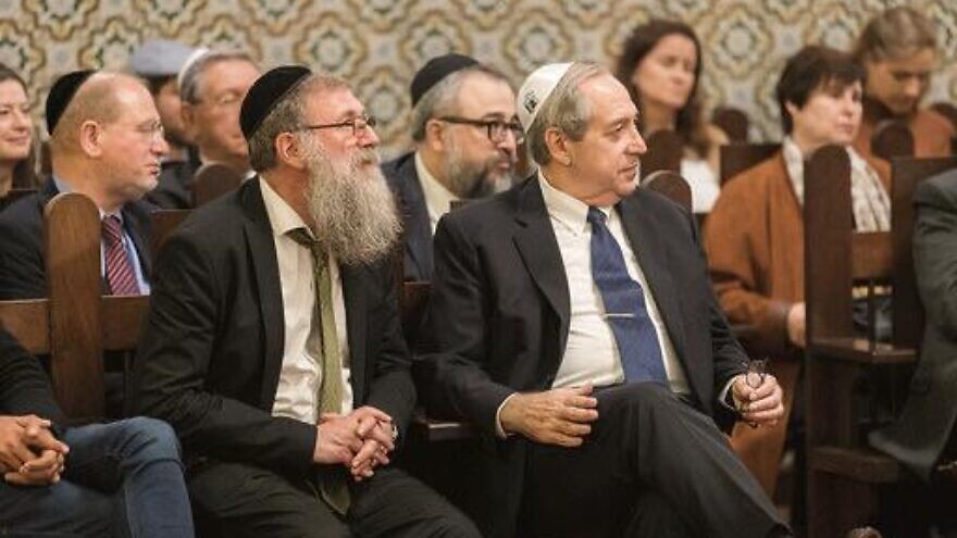 Rabbi Daniel Litvak of Oporto (left) with the former Israeli Ambassador to Portugal Raphael Gamzou. Credit: CIP/CJP