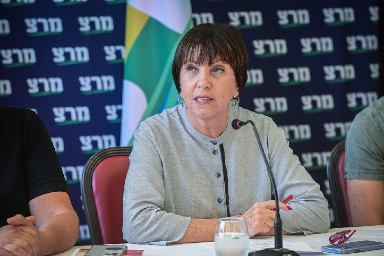 Meretz Party leader Zehava Gal-On, at a meeting with members of the LGBT community in Tel Aviv, Sept. 4, 2022. Credit: Avshalom Sassoni/Flash90.