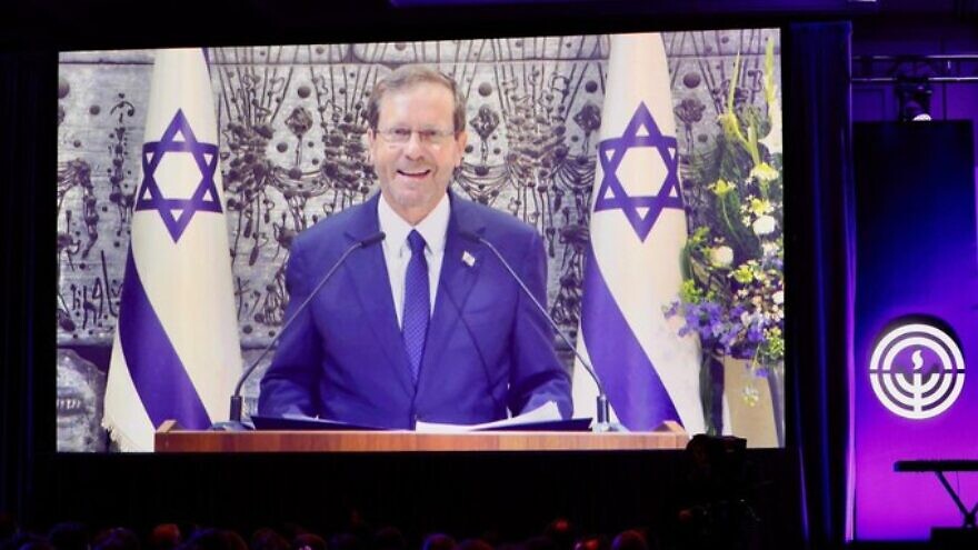 Israeli President Isaac Herzog addresses The Jewish Federations of North America's General Assembly. Credit: Jewish Federations of North America.