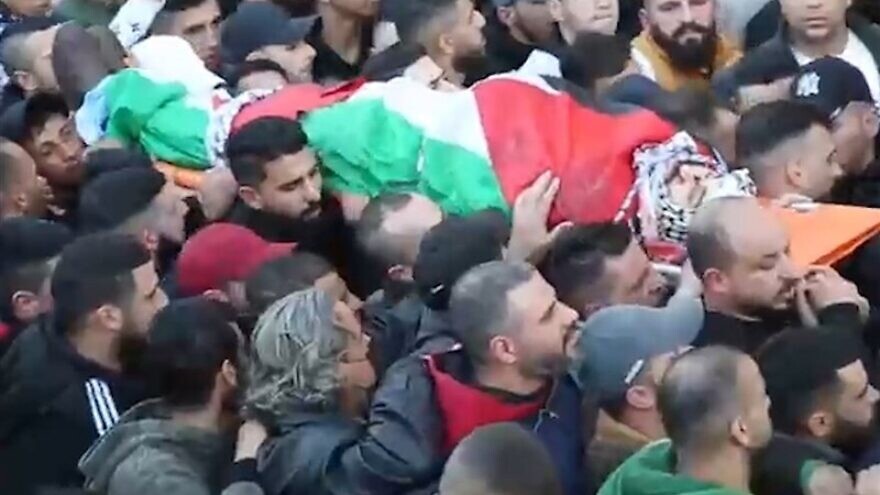 Mourners attend the funeral of Lions’ Den leader Wadi al-Houh in Nablus, Oct. 25, 2022. Source: Tasnim News Agency.